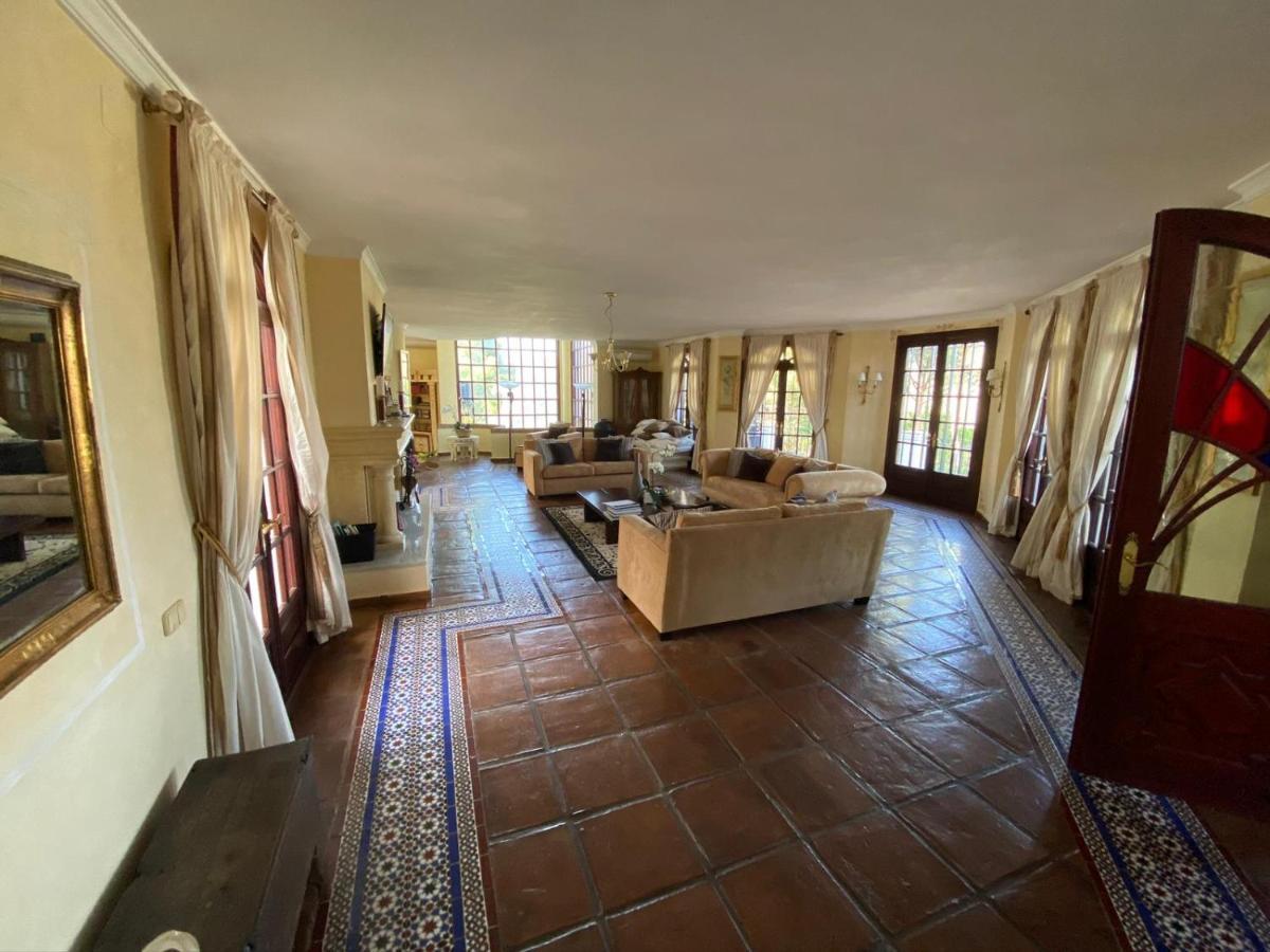 Villa Lámpara en la colina Benahavís Esterno foto
